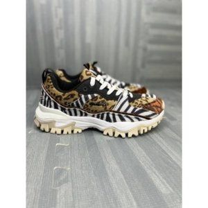 Umbro Bumpy Animal Print Sneakers Womens Size 6.5